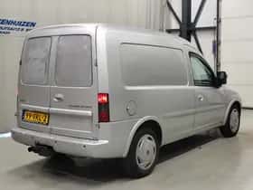 Opel Combo (2008) thumbnail 3