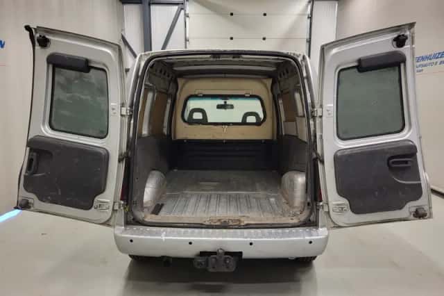 Opel Combo (2008) thumbnail 6