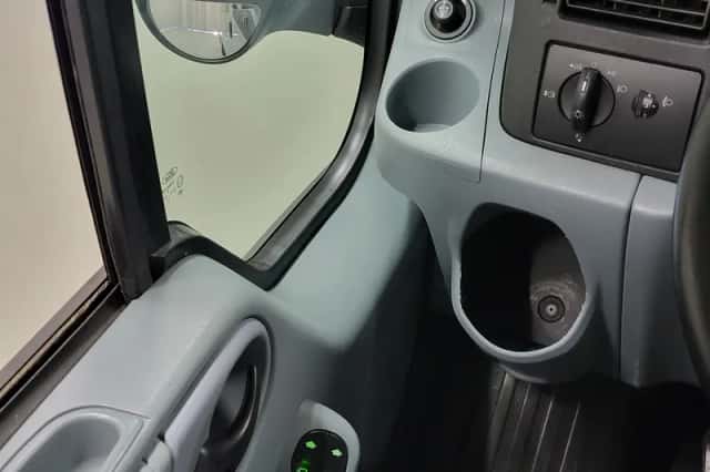 Ford Transit (2011) thumbnail 16