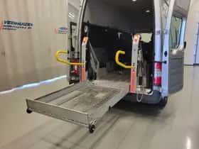 Ford Transit thumbnail 8