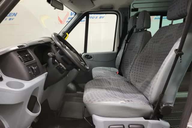 Ford Transit (2011) thumbnail 5
