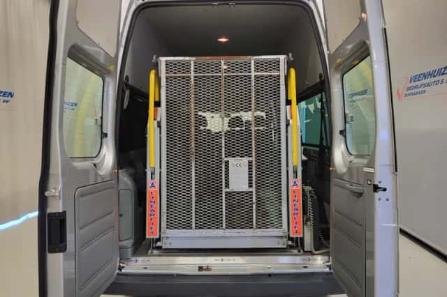 Ford Transit (2011) thumbnail 6