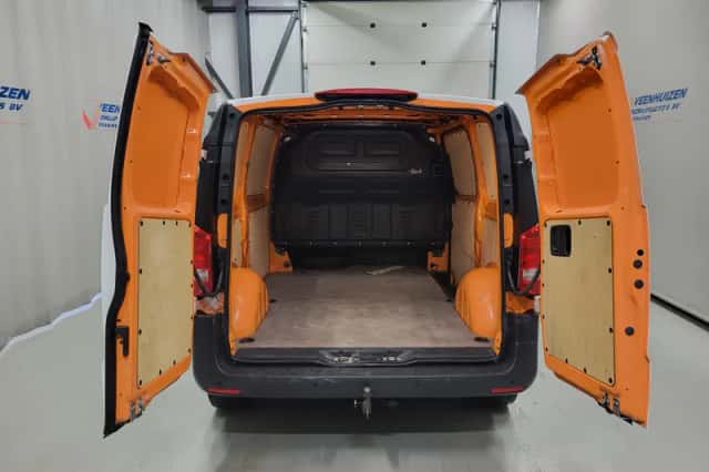 Mercedes-Benz Vito (2019) thumbnail 6