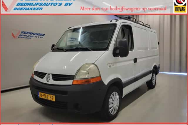 Renault Master (2011) thumbnail 1