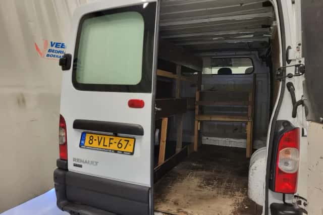 Renault Master (2011) thumbnail 6