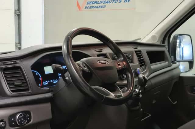 Ford Transit (2020) thumbnail 4
