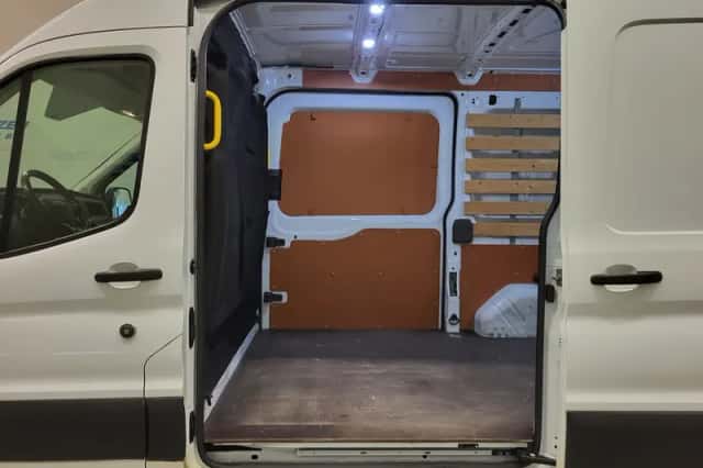 Ford Transit (2020) thumbnail 6