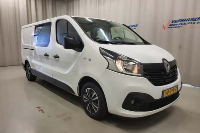 Renault Trafic (2015) thumbnail 15