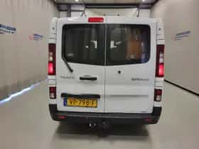 Renault Trafic (2015) thumbnail 17