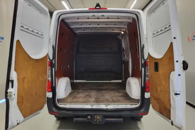 Mercedes-Benz Sprinter (2021) thumbnail 6