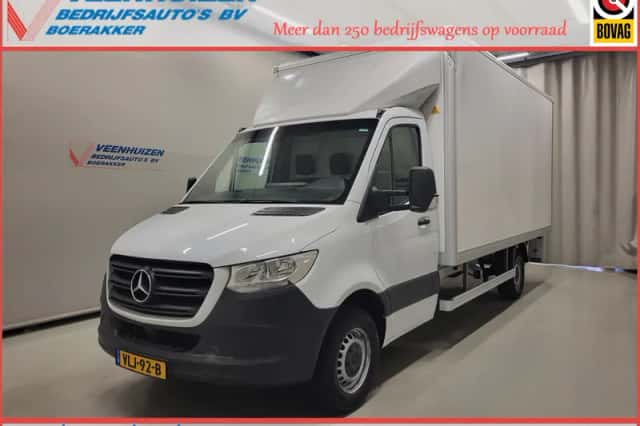 Mercedes-Benz Sprinter (2021) thumbnail 1