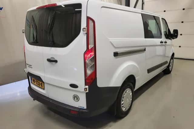 Ford Transit Custom (2013) thumbnail 3