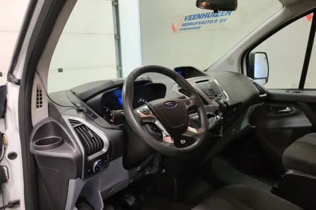 Ford Transit Custom (2013) thumbnail 4