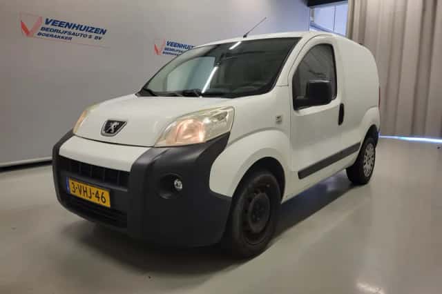 Peugeot Bipper (2010) thumbnail 2