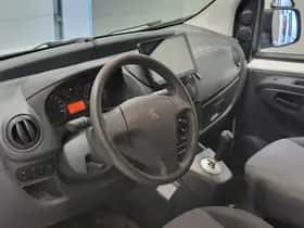 Peugeot Bipper (2010) thumbnail 4