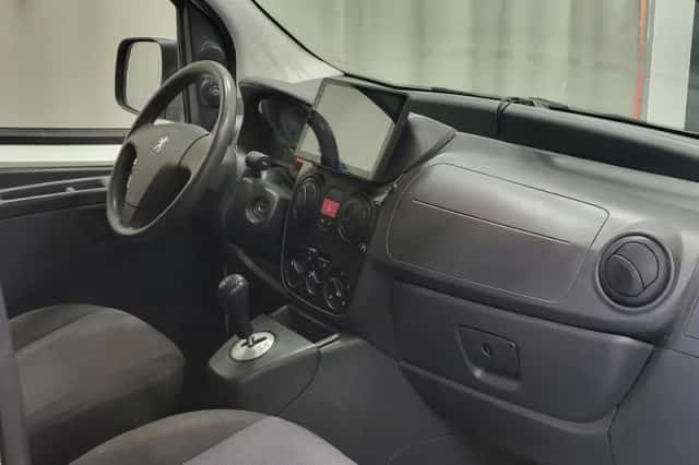 Peugeot Bipper (2010) thumbnail 7
