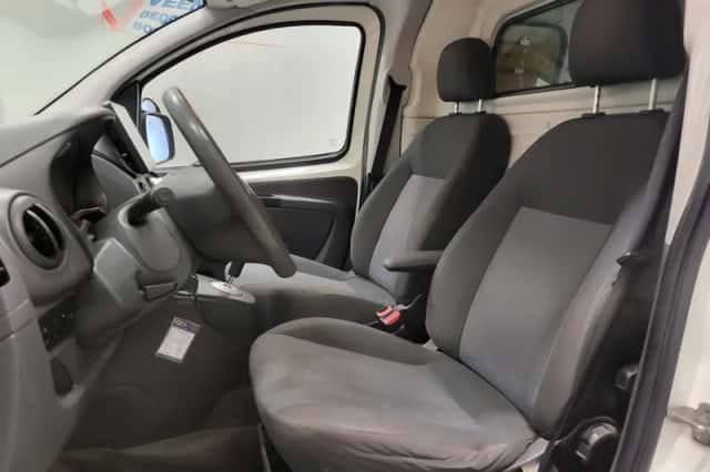 Peugeot Bipper (2010) thumbnail 5