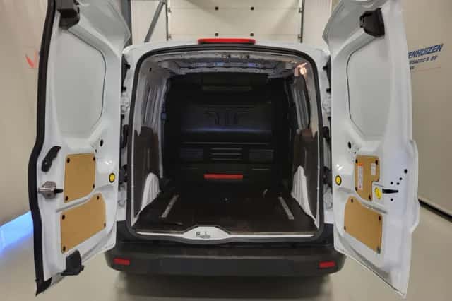 Ford Transit Connect (2023) thumbnail 6