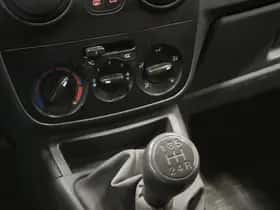 Peugeot Bipper (2009) thumbnail 11