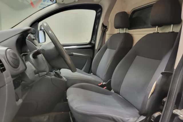 Peugeot Bipper (2009) thumbnail 5