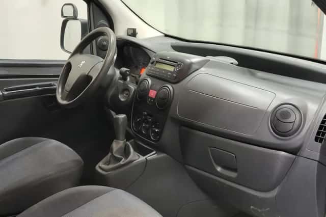 Peugeot Bipper (2009) thumbnail 7