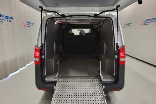 Mercedes-Benz Vito (2019) thumbnail 6