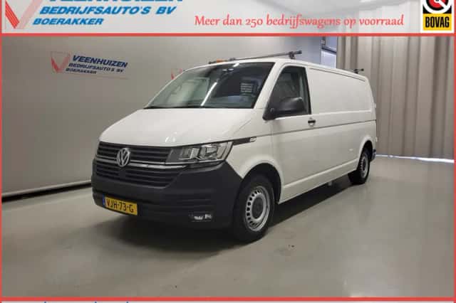 Volkswagen Transporter (2021) thumbnail 1