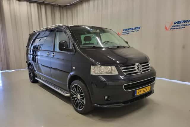 Volkswagen Transporter (2009) thumbnail 13