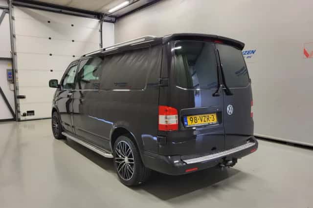 Volkswagen Transporter (2009) thumbnail 14