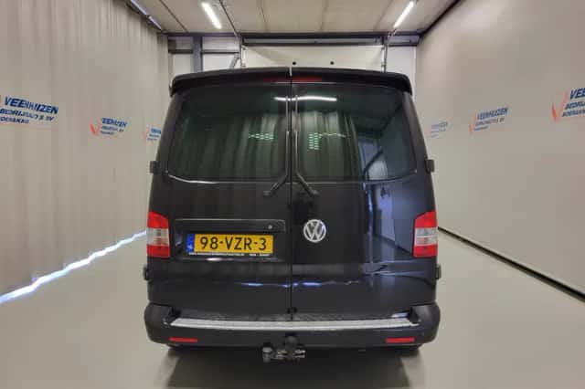 Volkswagen Transporter (2009) thumbnail 15