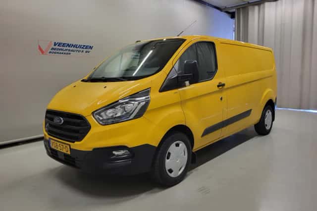 Ford Transit Custom (2022) thumbnail 2