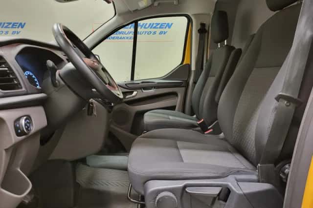 Ford Transit Custom (2022) thumbnail 5