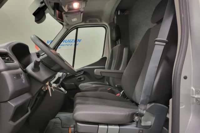 Opel Movano (2022) thumbnail 5