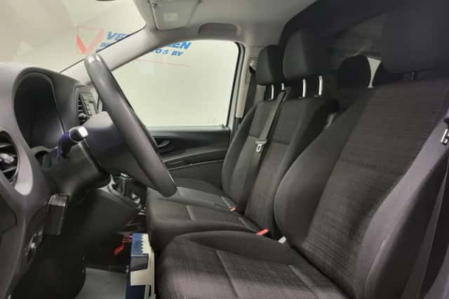 Mercedes-Benz Vito (2019) thumbnail 5