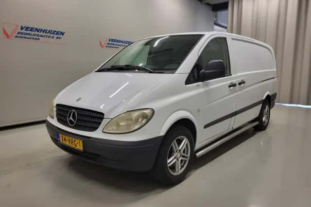 Mercedes-Benz Vito (2008) thumbnail 2