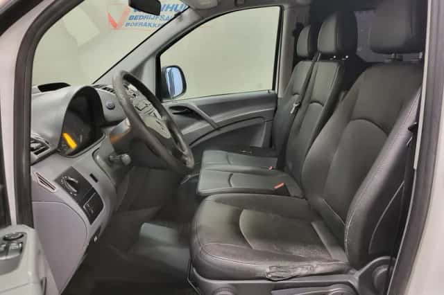 Mercedes-Benz Vito (2008) thumbnail 5