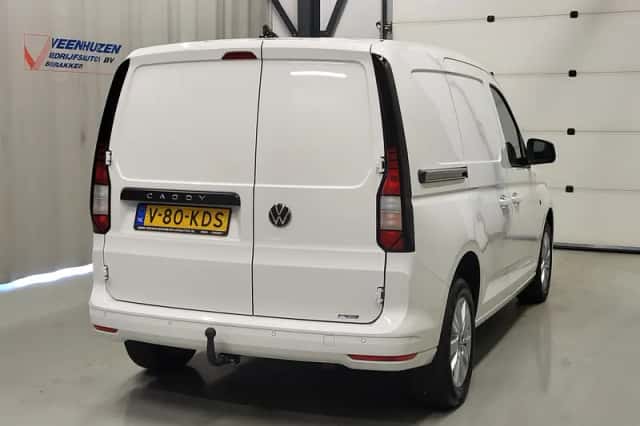 Volkswagen Caddy (2024) thumbnail 3