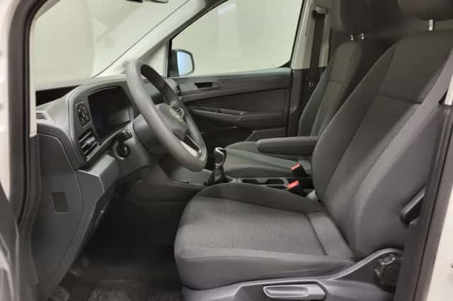 Volkswagen Caddy (2024) thumbnail 5