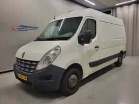 Renault Master (2010) thumbnail 2