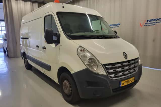 Renault Master (2010) thumbnail 14
