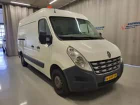 Renault Master (2010) thumbnail 14