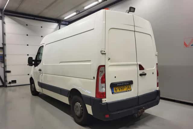 Renault Master (2010) thumbnail 15