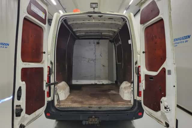 Renault Master (2010) thumbnail 6