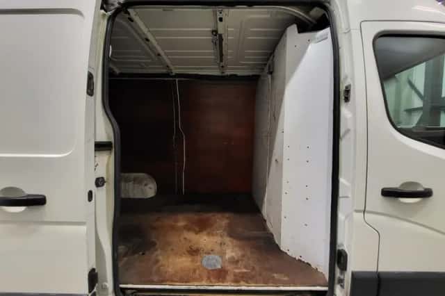 Renault Master (2010) thumbnail 7