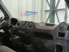 Renault Master (2010) thumbnail 8