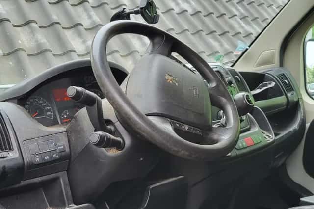 Peugeot Boxer (2018) thumbnail 4