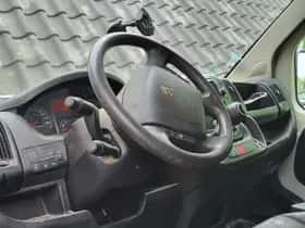 Peugeot Boxer (2018) thumbnail 4