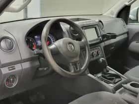 Volkswagen Amarok (2012) thumbnail 4