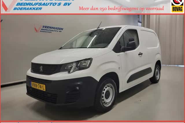 Peugeot Partner (2022) thumbnail 1