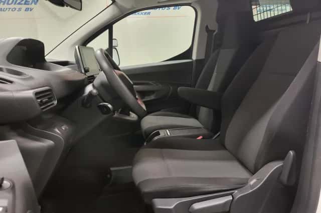 Peugeot Partner (2022) thumbnail 5